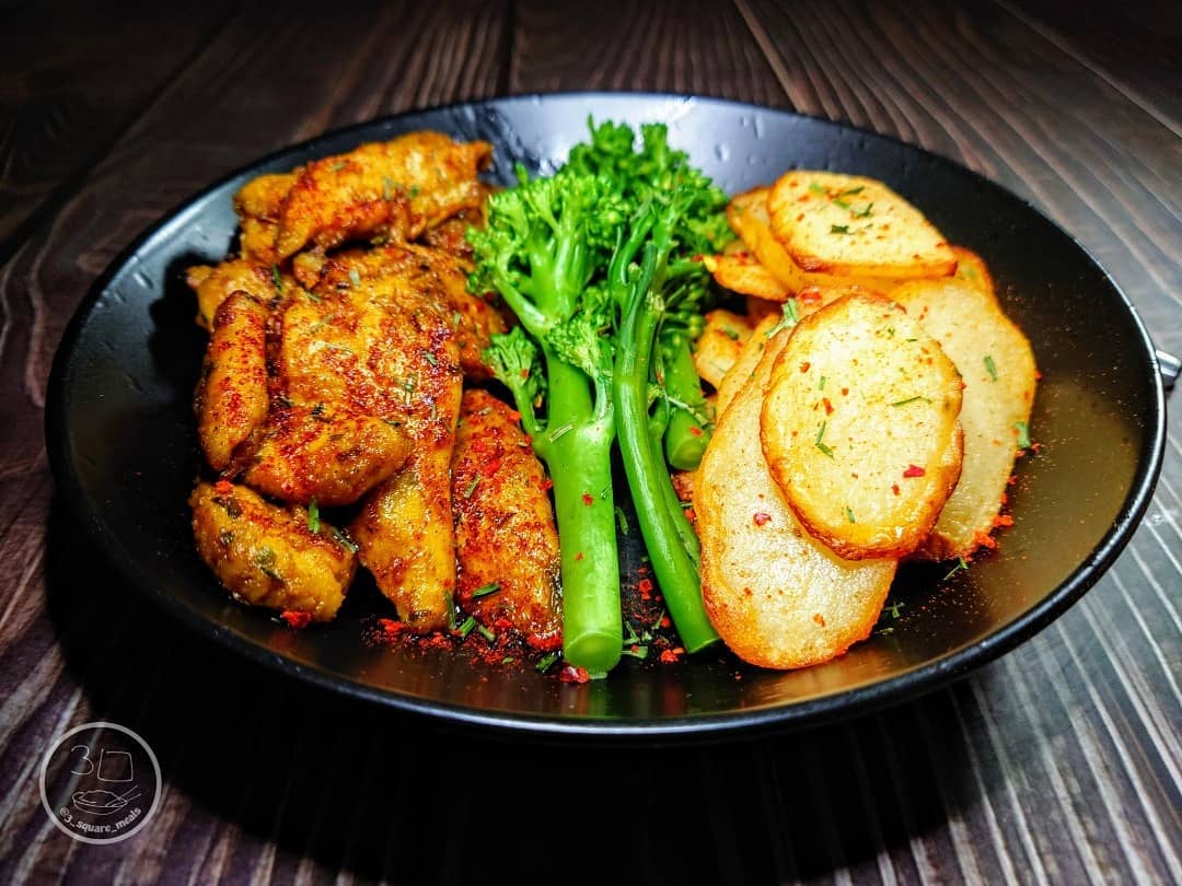 Vegetarian Butter Chicken with Chips