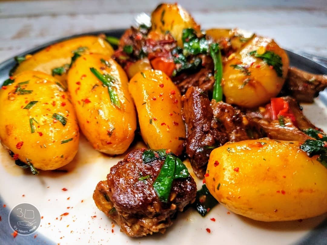 Vegetarian Beef-Style Stir-Fry with Potatoes