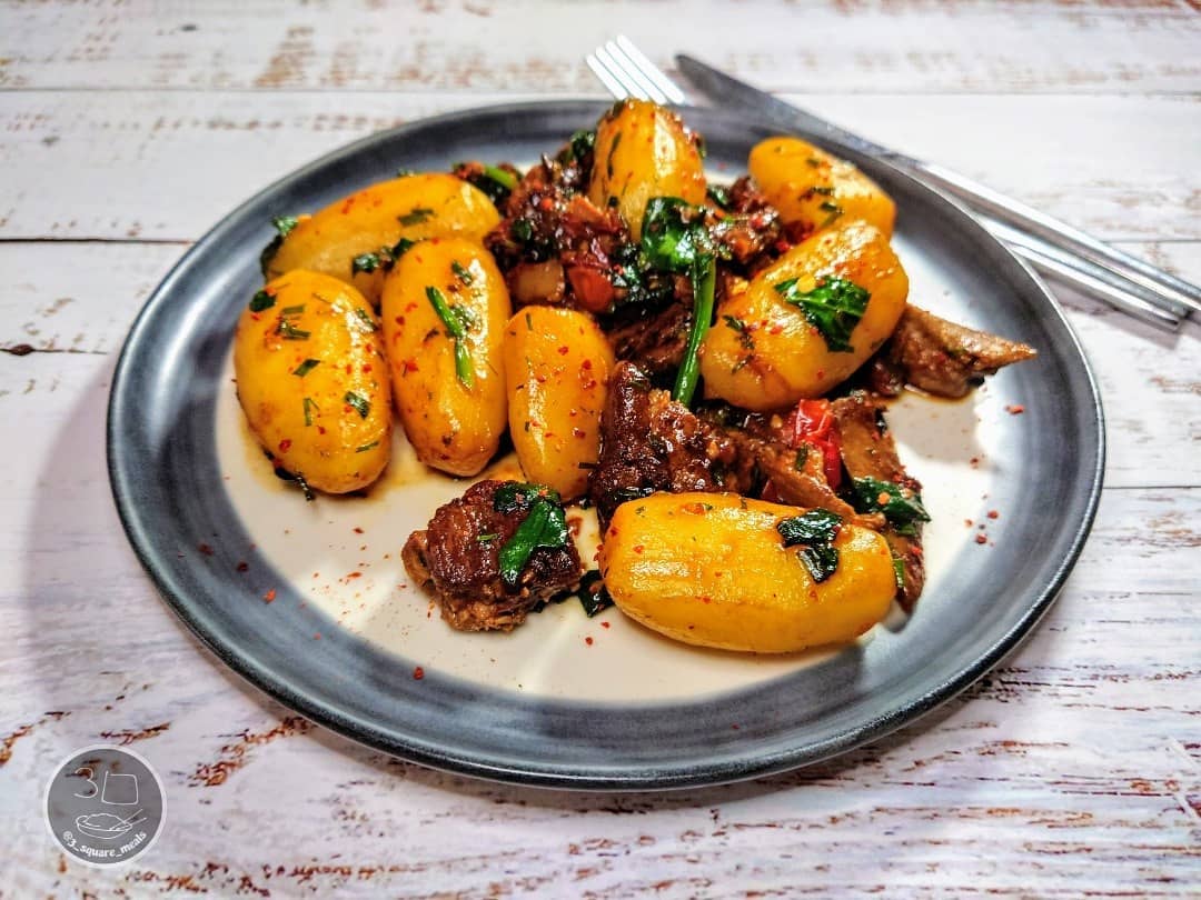 Vegetarian Beef-Style Stir-Fry with Potatoes