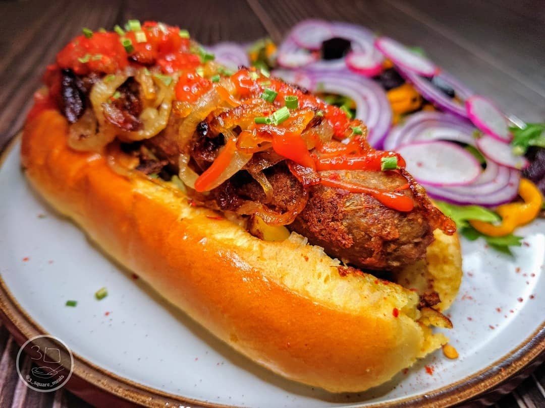 Beyond Meat Vegetarian Hot Dog