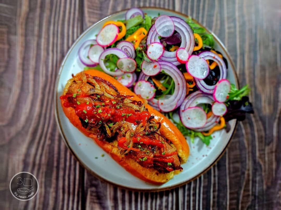Beyond Meat Vegetarian Hot Dog