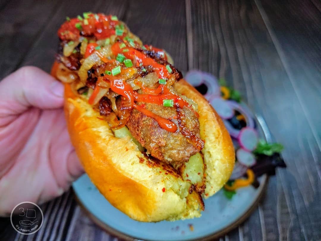 Beyond Meat Vegetarian Hot Dog