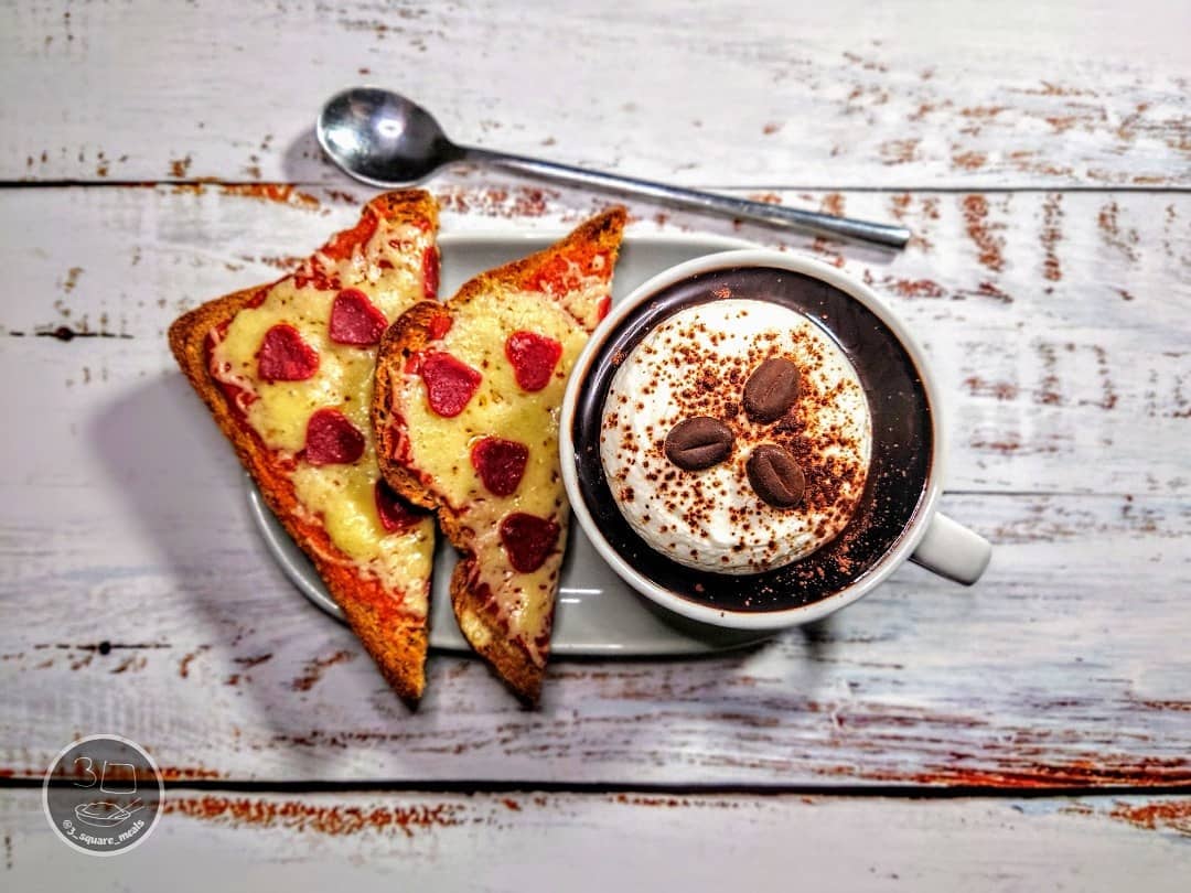 Pizza Toast and Cappuccino Cheesecake