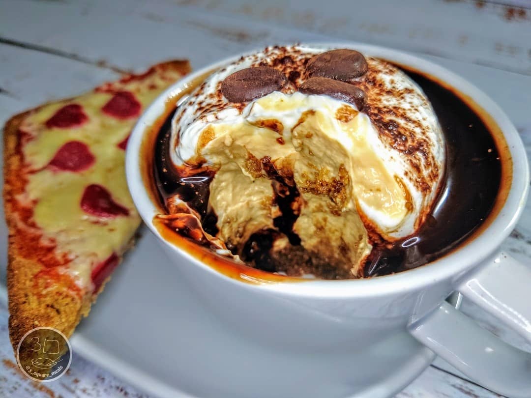 Pizza Toast and Cappuccino Cheesecake