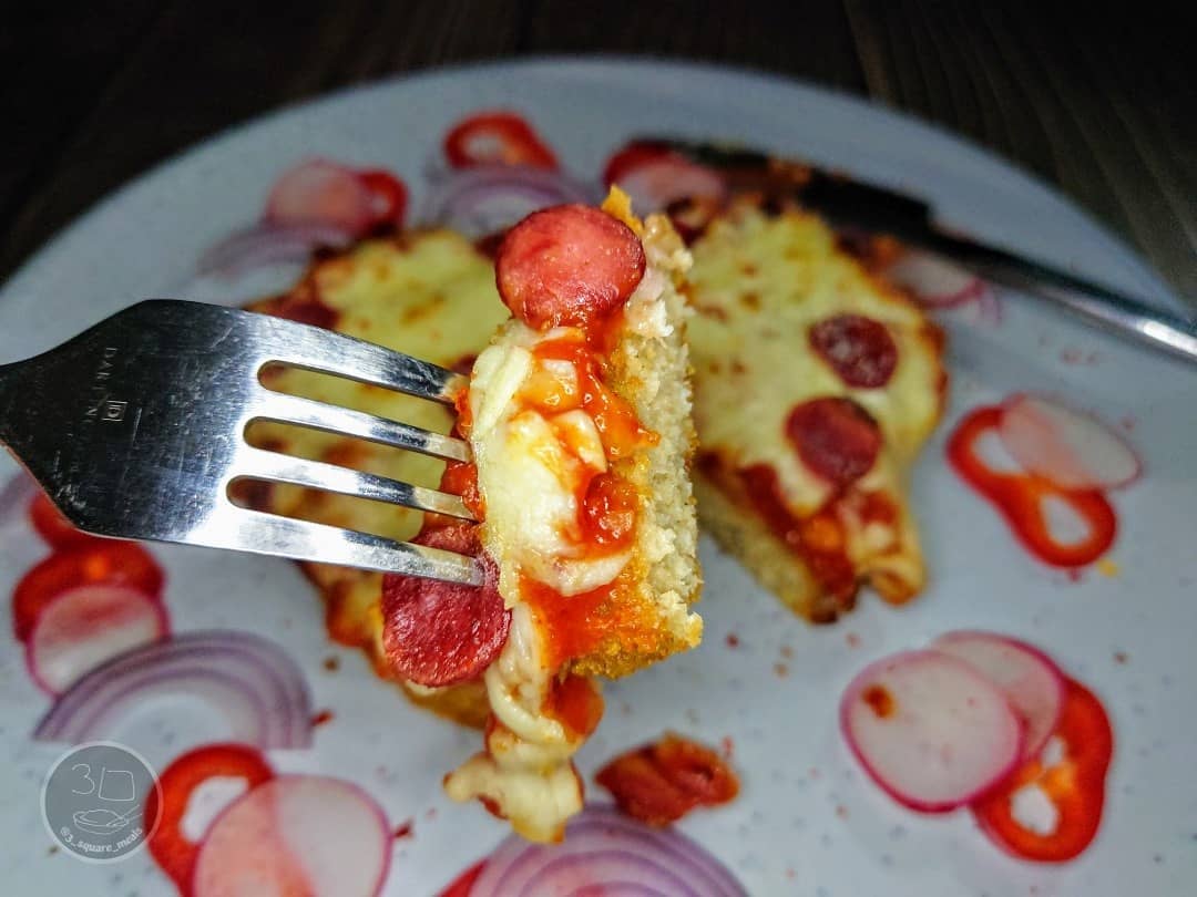 Schnitzel Pizza with Veggie Toppings