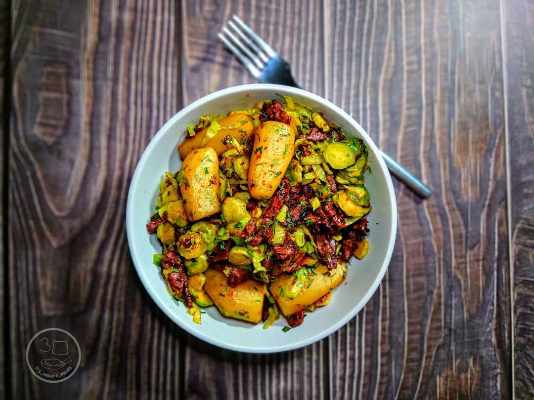 Simple Vegetarian Hash with Potatoes and Brussels Sprouts