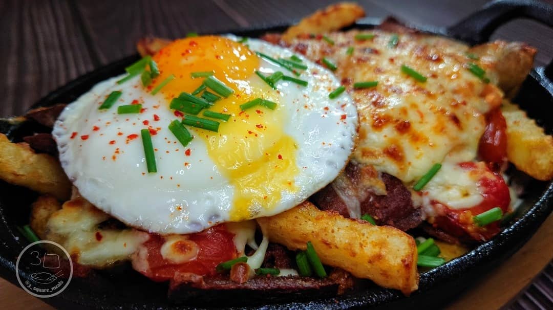 Breakfast Loaded Fries