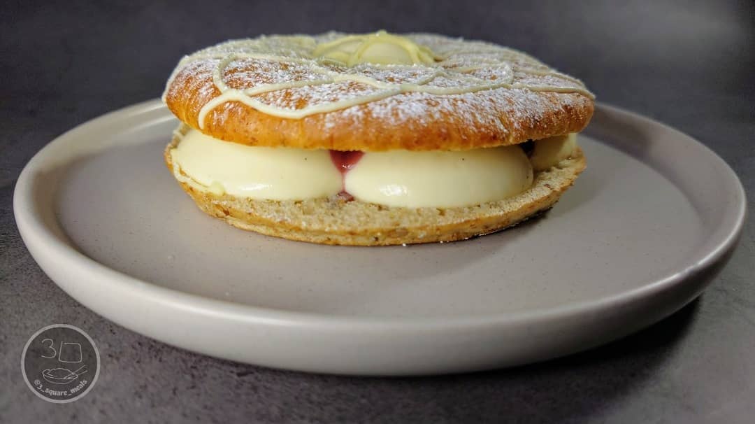 Jam and Custard Cream Bagelnut