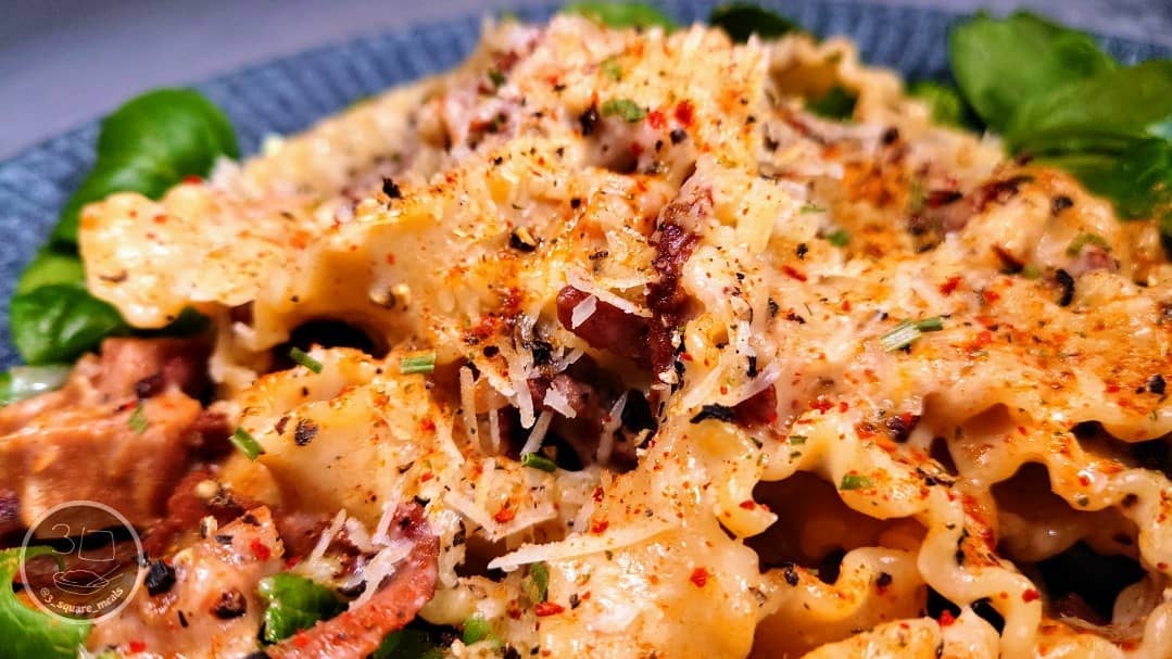 Simple Cheesy Vegetarian Carbonara