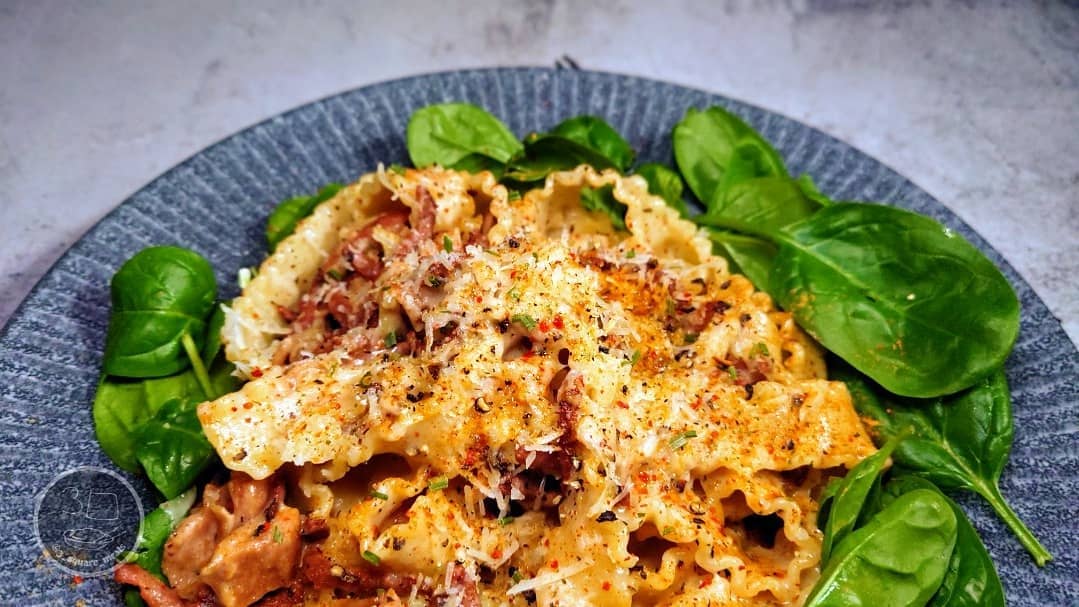 Simple Cheesy Vegetarian Carbonara
