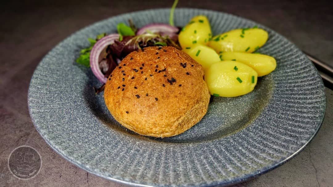 Baked Stuffed Bun with Garlic Herb Chicken