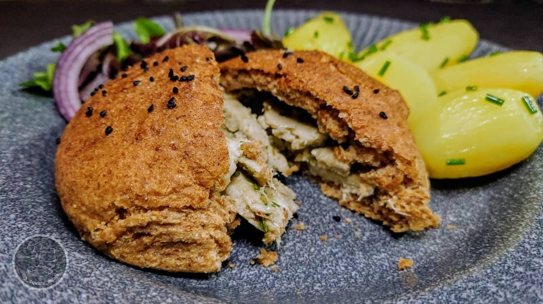 Baked Stuffed Bun with Garlic Herb Chicken
