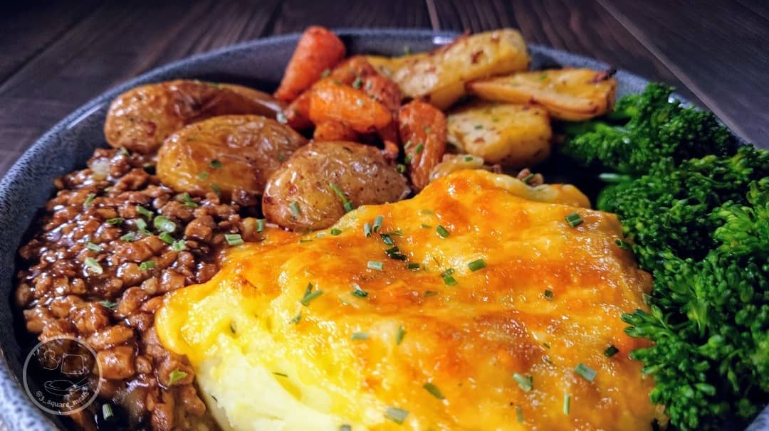 Vegetarian Shepherd's Pie with Vegetables