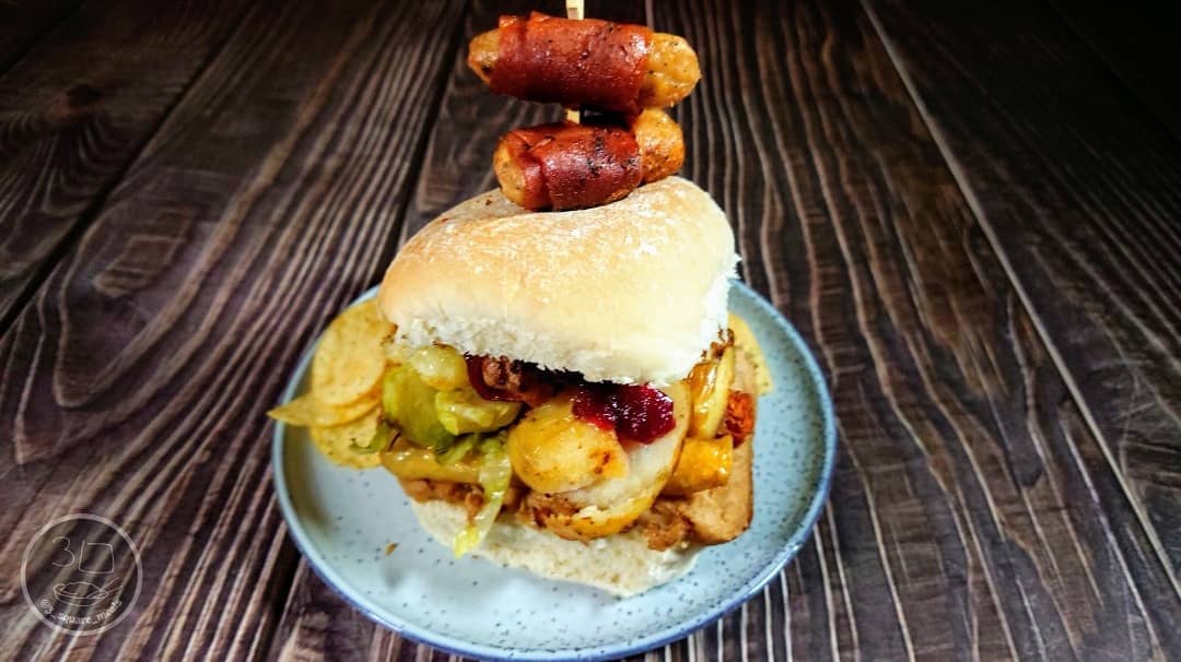 Vegetarian Christmas Leftovers Sandwich