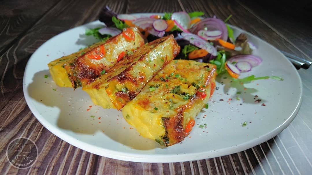 Pasta Frittata with Cheese and Spinach