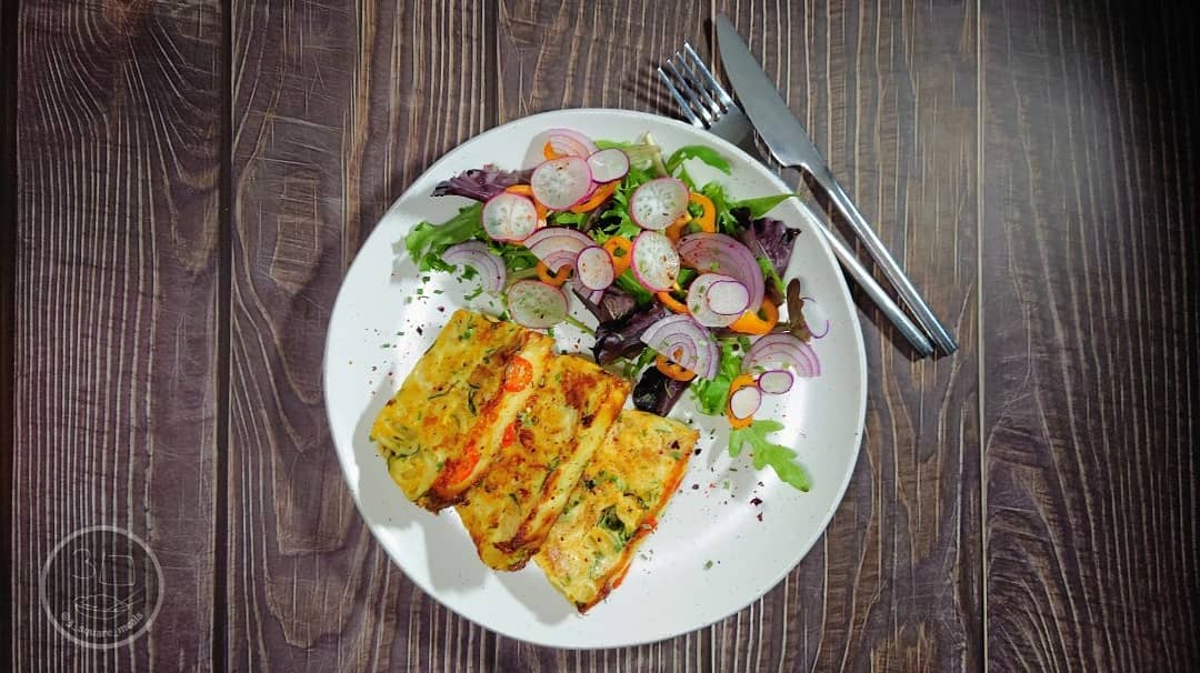 Pasta Frittata with Cheese and Spinach