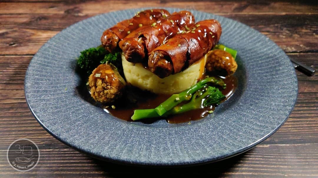 Festive Vegetarian Bangers and Mash