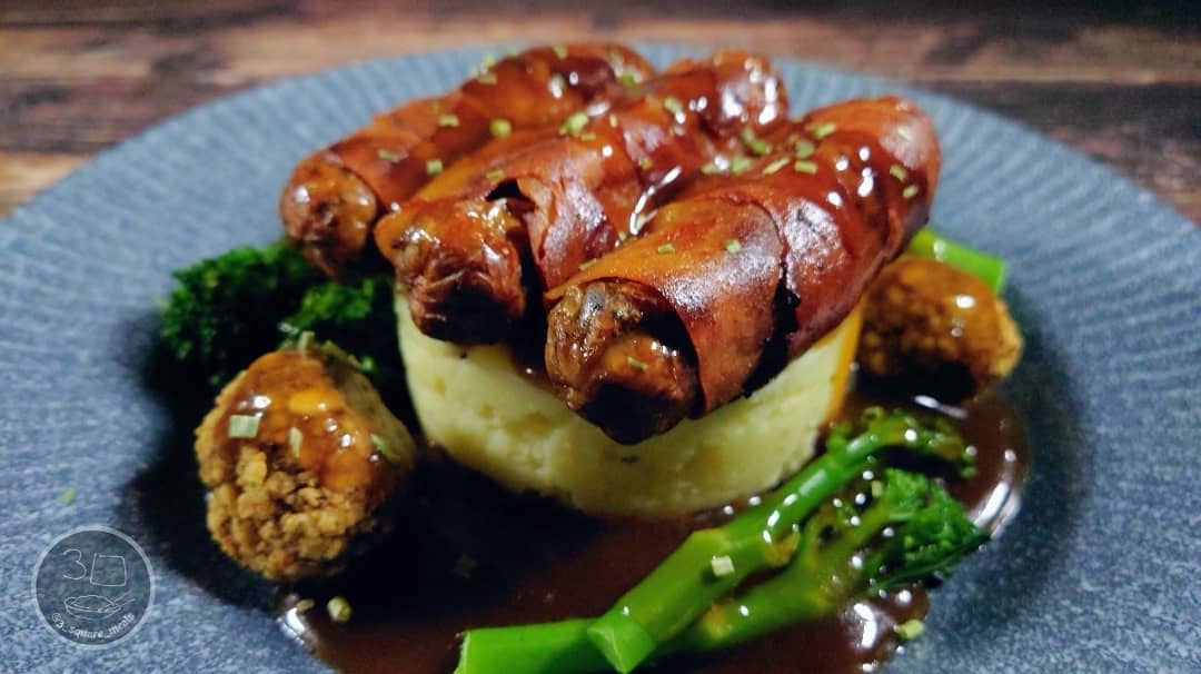 Festive Vegetarian Bangers and Mash