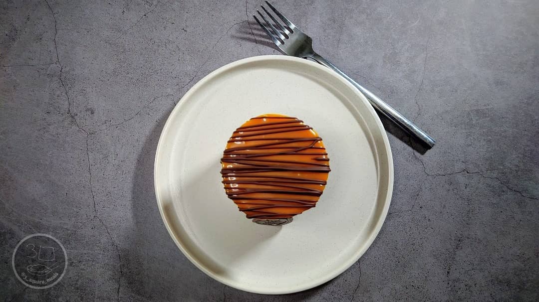 Caramel and Vanilla Cheesecake