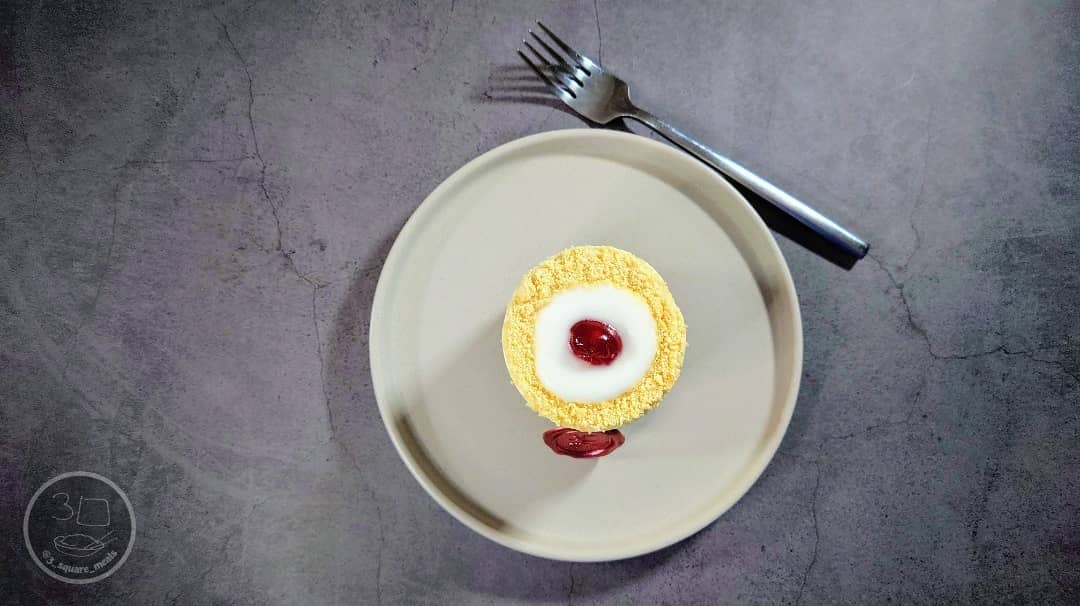 Cherry Bakewell Cheesecake Breakfast Treat