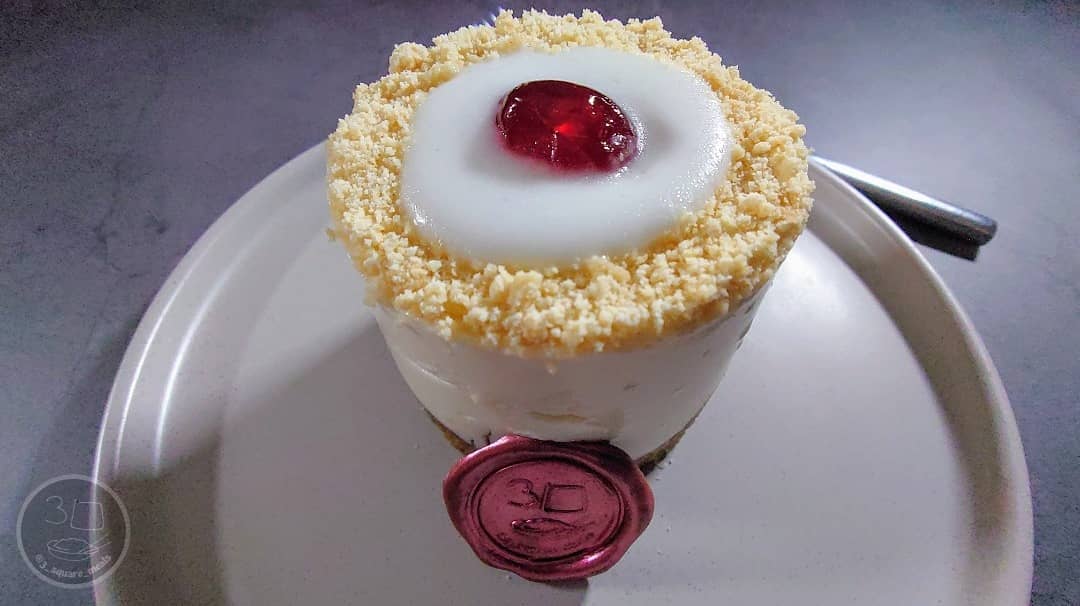 Cherry Bakewell Cheesecake Breakfast Treat
