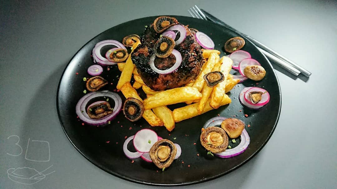 Vegan Pan-Fried Steak and Chips