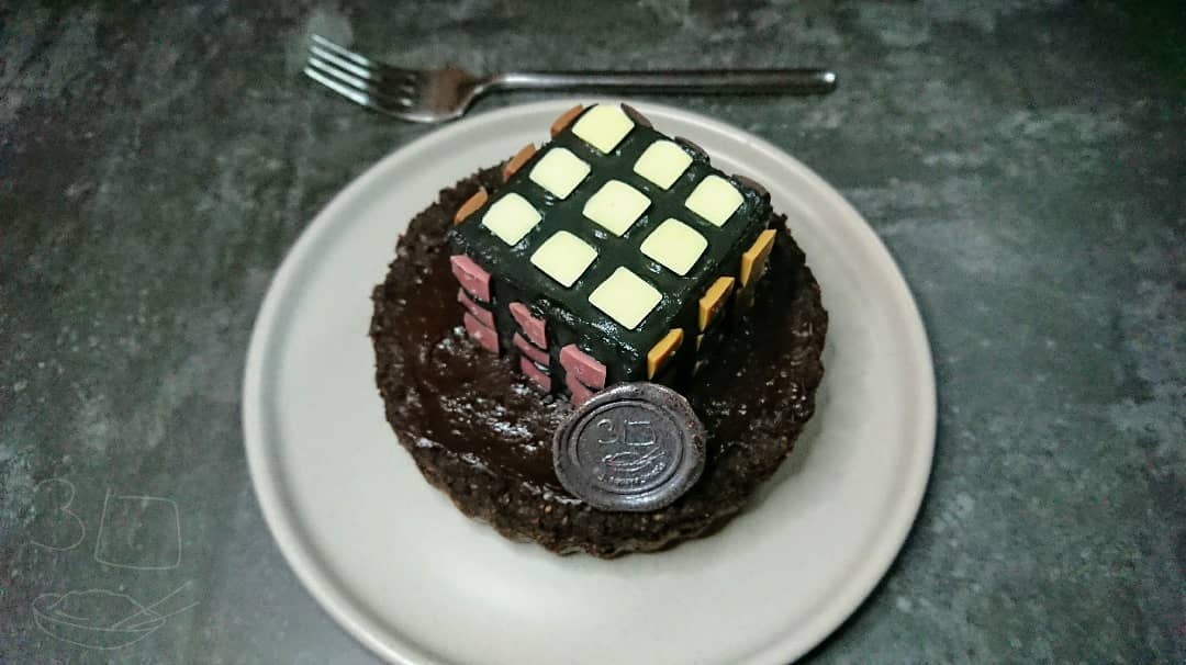 Chocolate Rubik's Cube Tart Creation