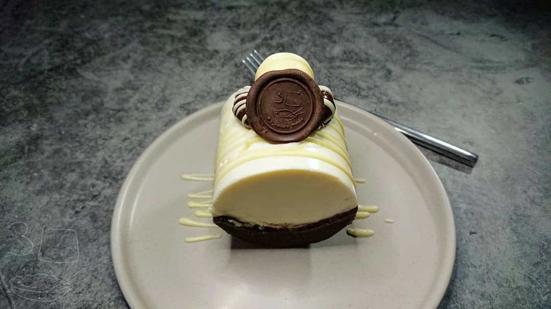 Double Chocolate Barrel Cheesecake