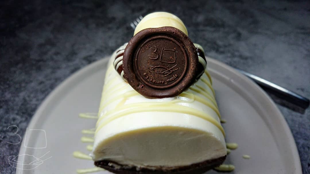Double Chocolate Barrel Cheesecake