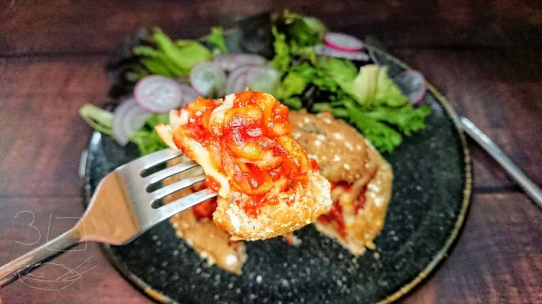 Baked Halloween Pumpkin Pasta Toastie