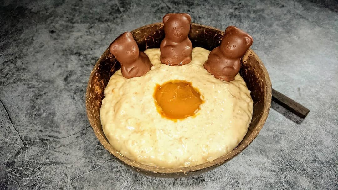 Goldilocks Inspired Caramel Porridge