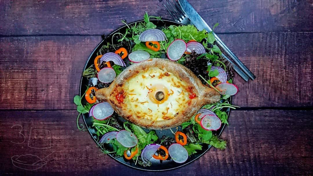 Zombie Eye Bolognese Pide