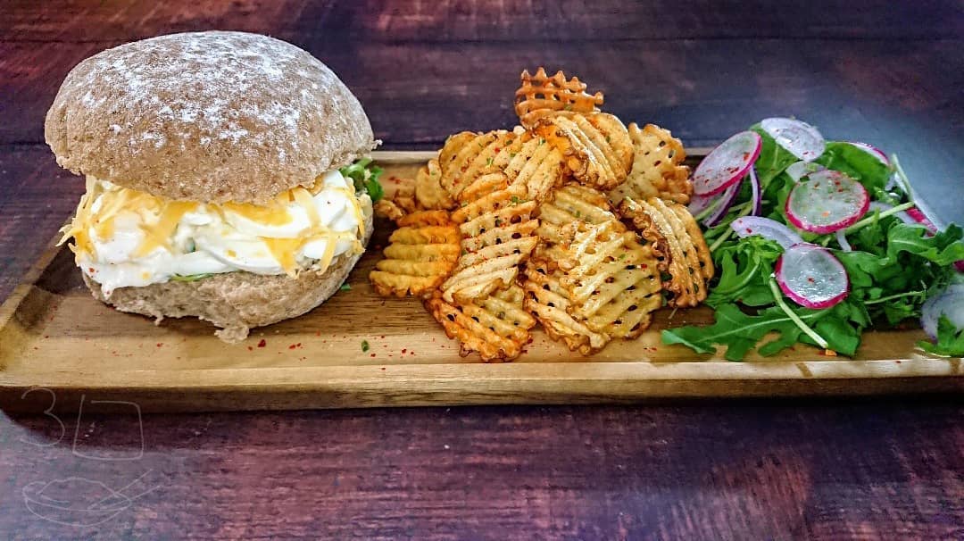 Eggy Mayo Butty with Waffle Chips and Salad