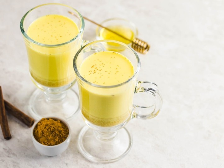 Turmeric Latte with Cinnamon and Honey