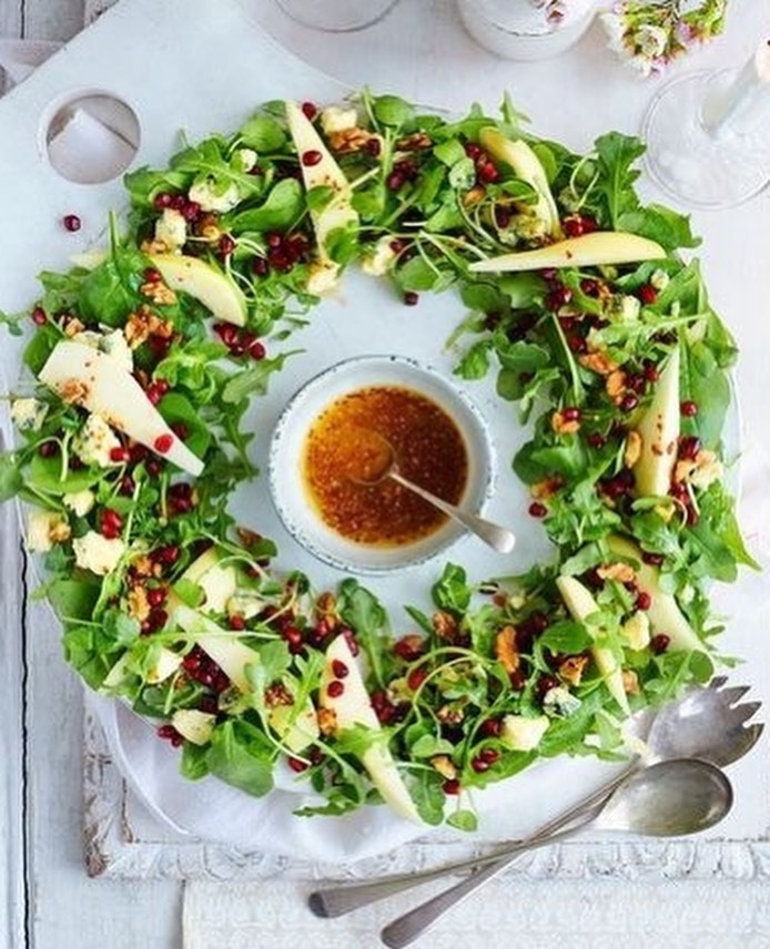 Festive Christmas Salad Wreath Creation