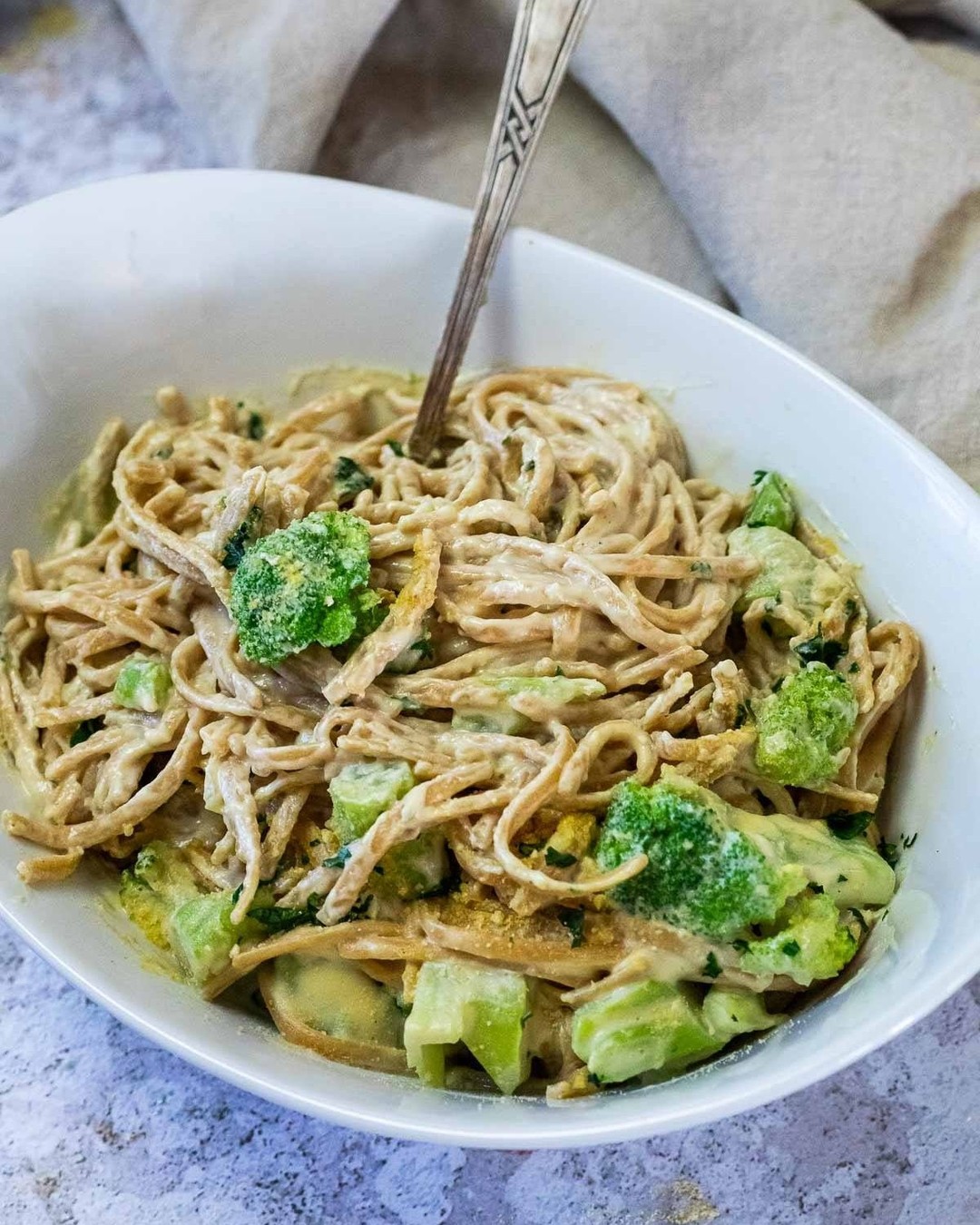 Creamy Vegan Alfredo Pasta with Broccoli