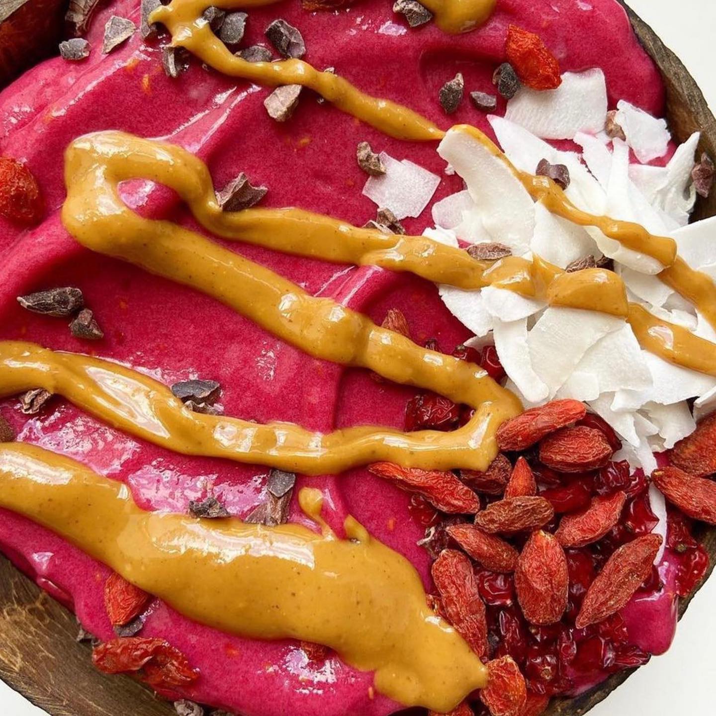 Raspberry and Vanilla Smoothie Bowl