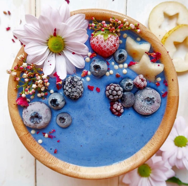 Blue Forest Fruits Bowl