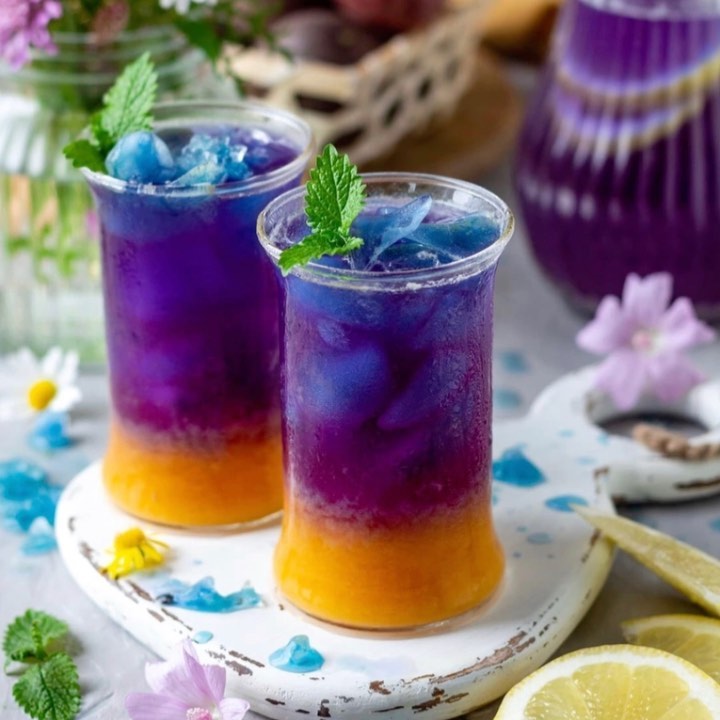 Passion Fruit and Lemon Drink with Butterfly Pea Powder