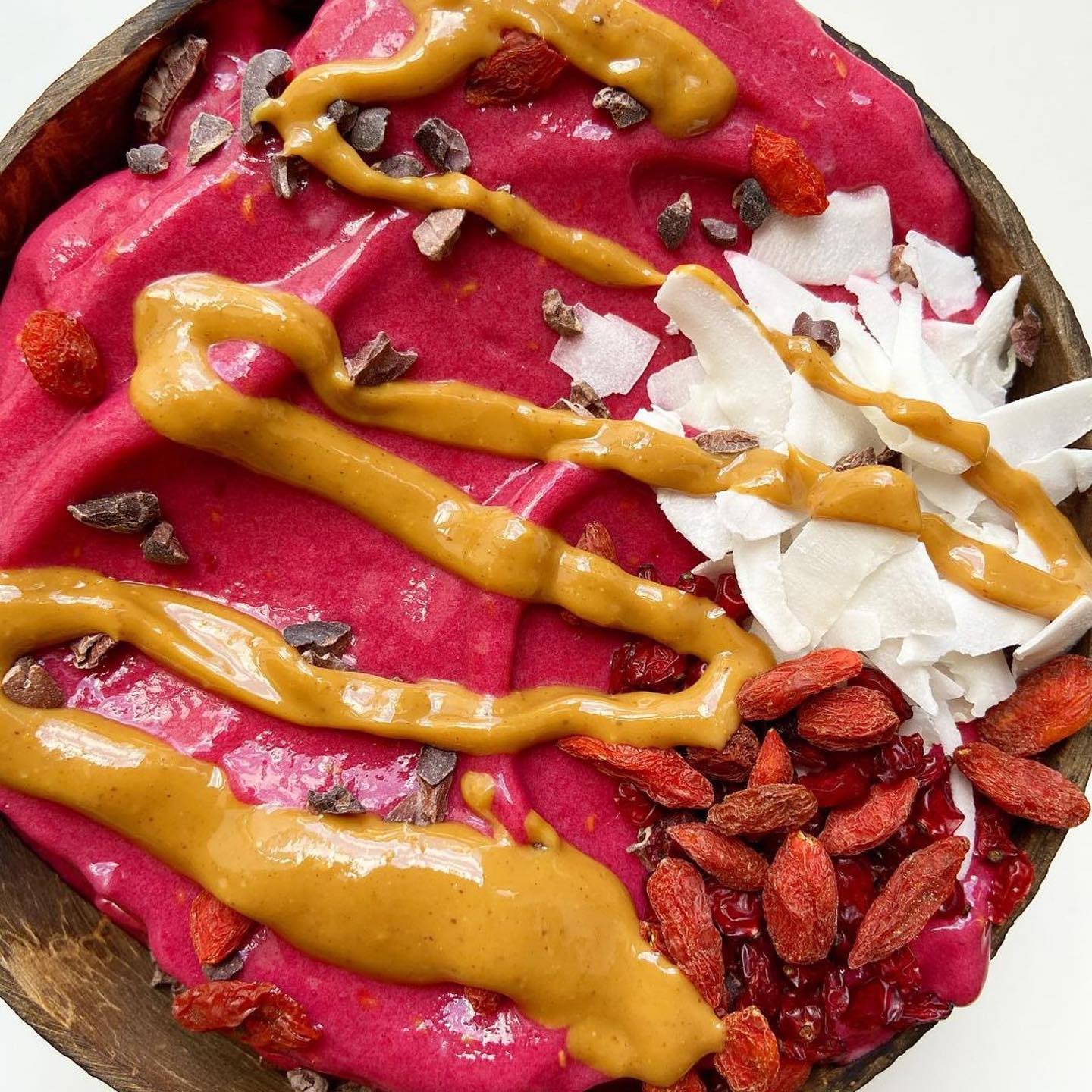 Raspberry and Vanilla Smoothie Bowl