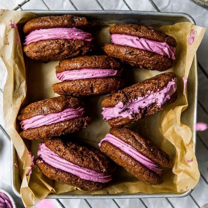 Vegan Cashew Berry Cookie Filling