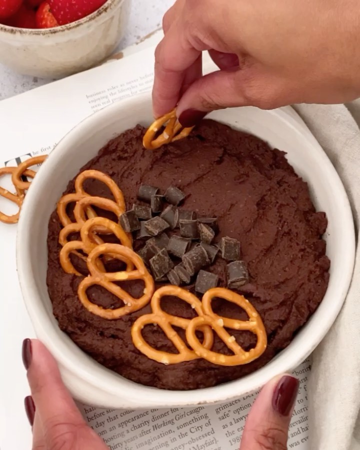 Easy Chocolate Hummus for Healthy Snacking
