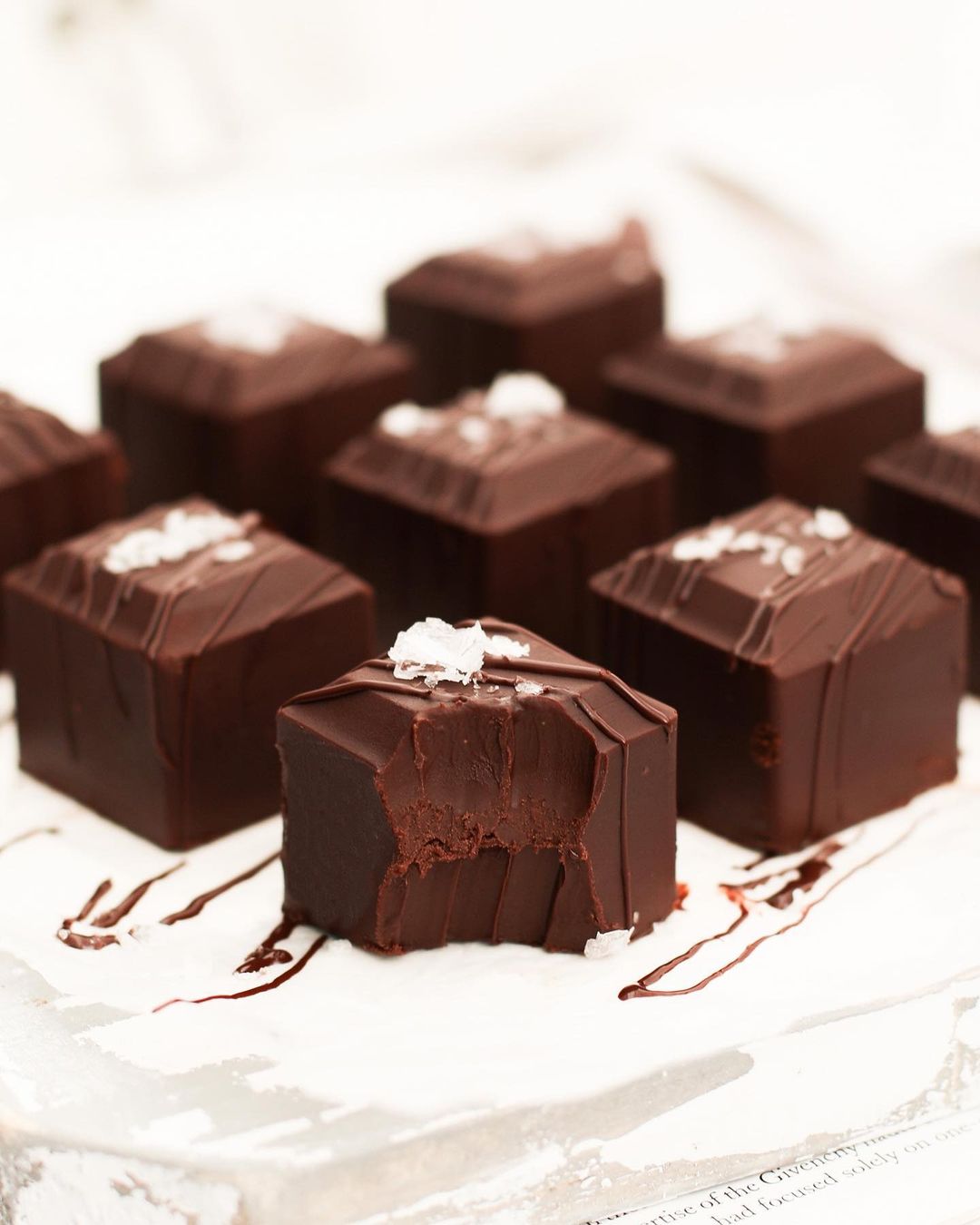 2-Ingredient Healthy Chocolate Fudge
