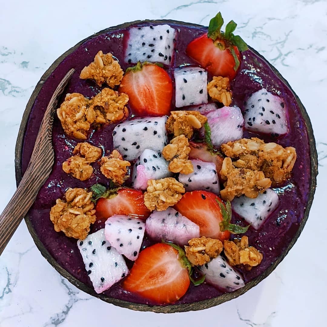 Healthy Acai Smoothie Bowl