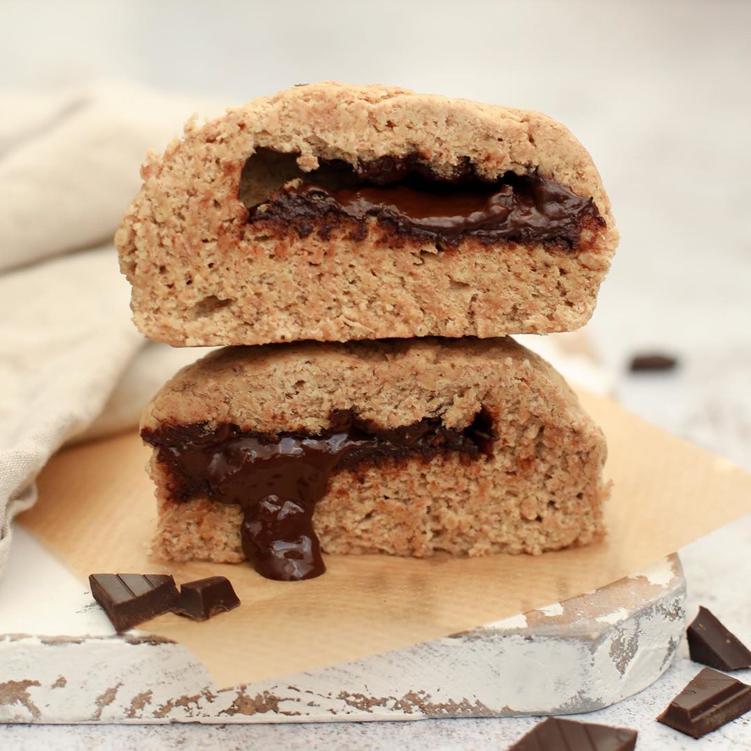 Chocolate-Filled Cinnamon Microwave Bun
