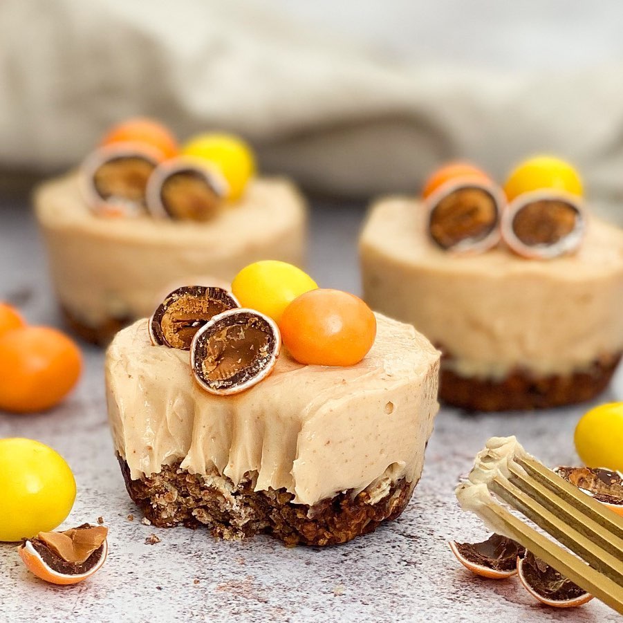 Healthy Mini Chocolate and Peanut Butter Cheesecakes