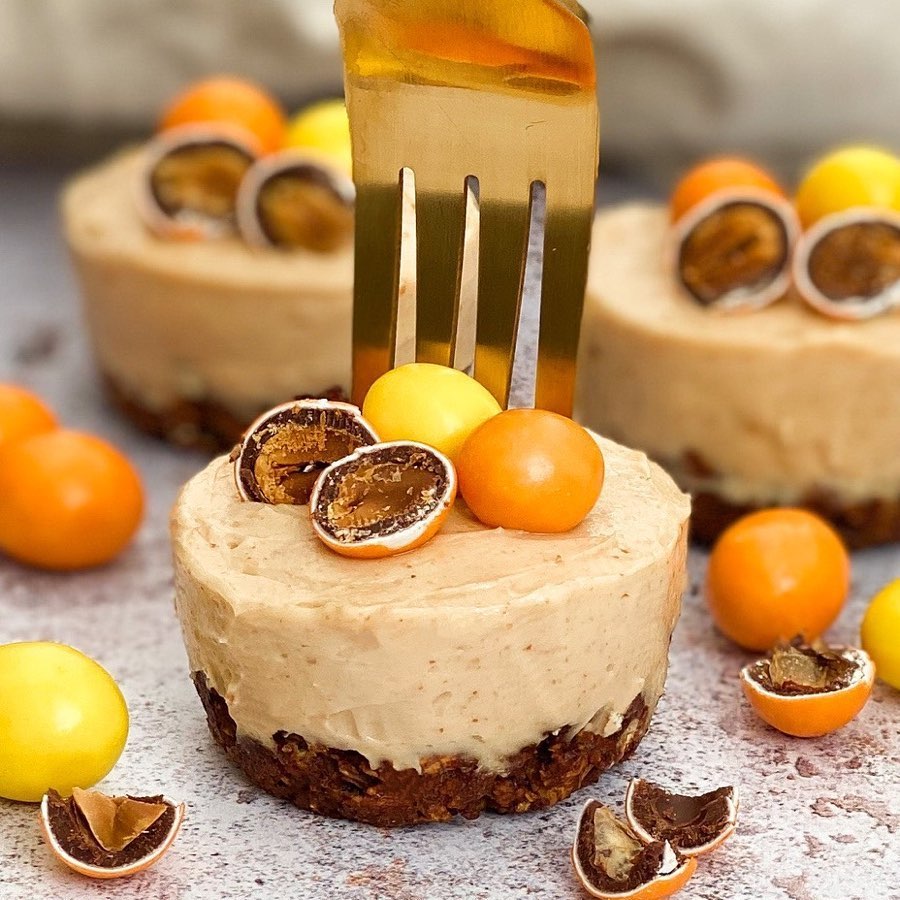 Healthy Mini Chocolate and Peanut Butter Cheesecakes