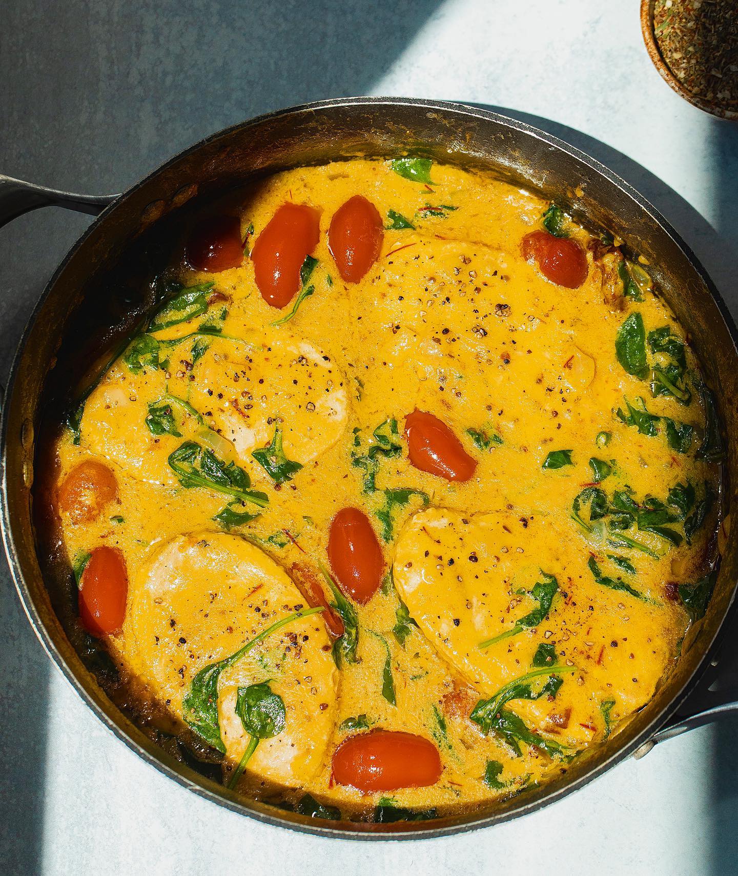 Creamy Tuscan Vegan Chick’n with Spinach, Sun-Dried Tomatoes and Saffron