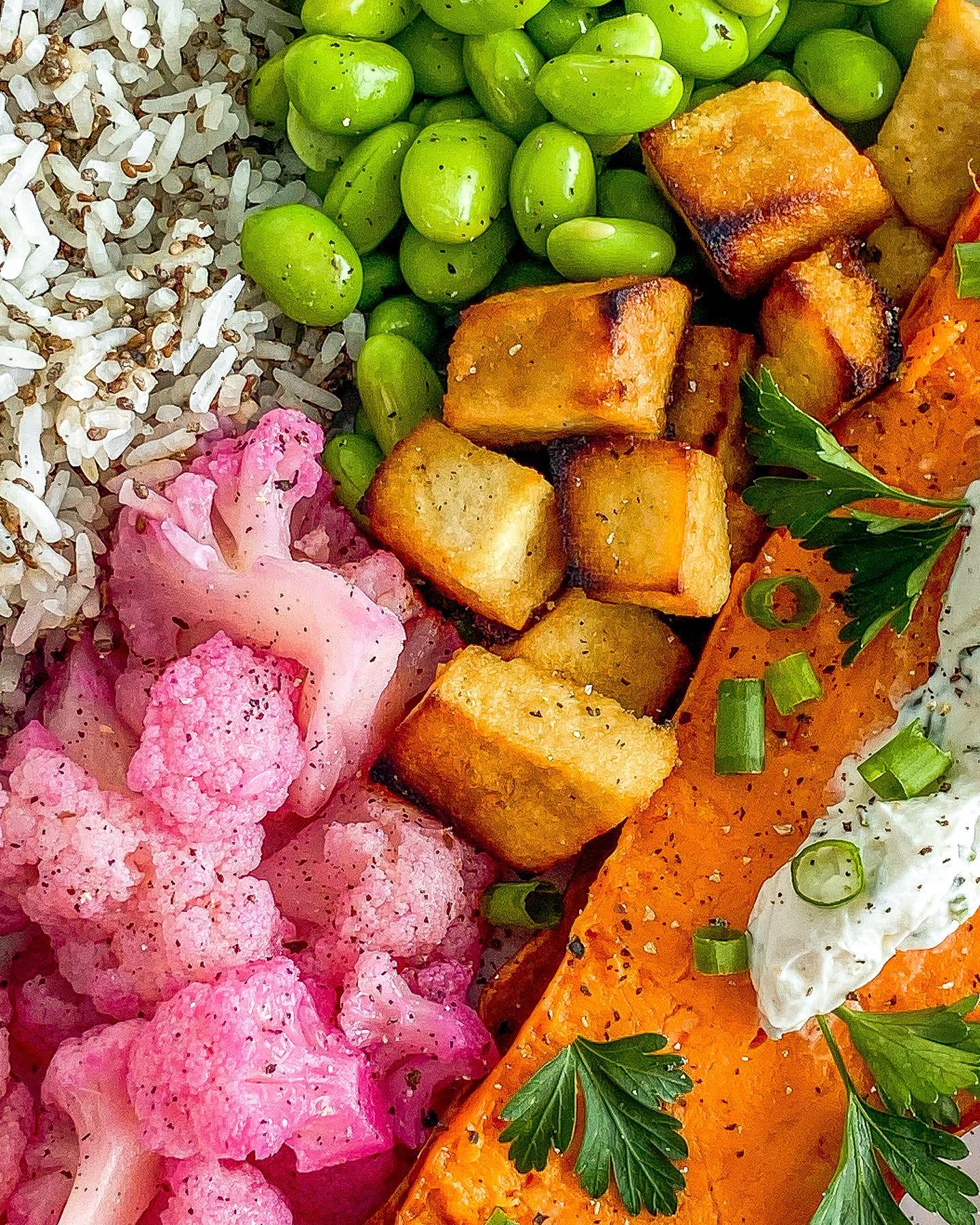 Protein-Packed Pitaya Cauliflower Buddha Bowl