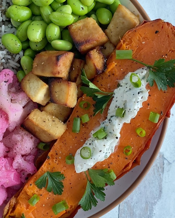 Protein-Packed Pitaya Cauliflower Buddha Bowl